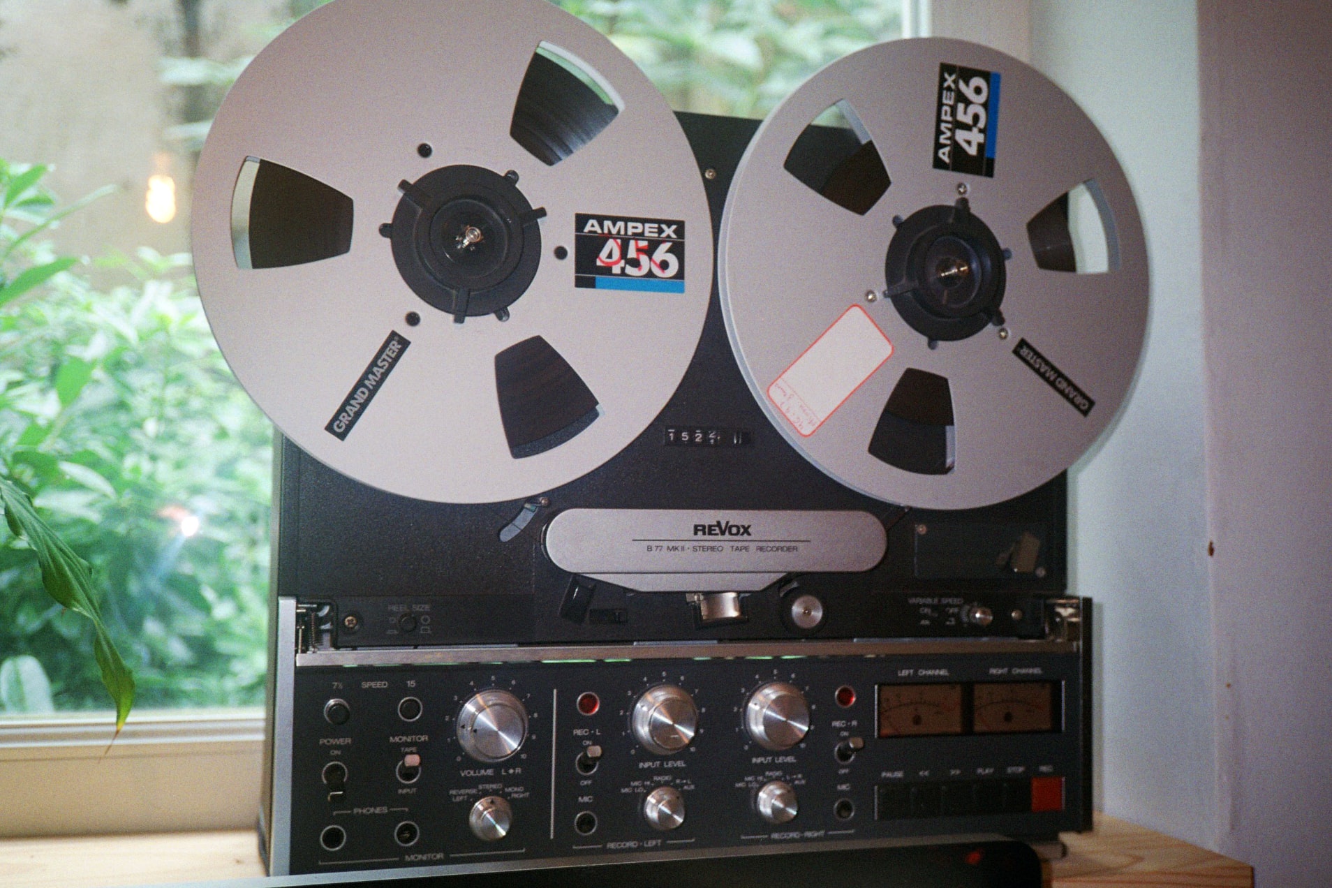 Grand Musique - Antoine Roux (Jean Tonique)